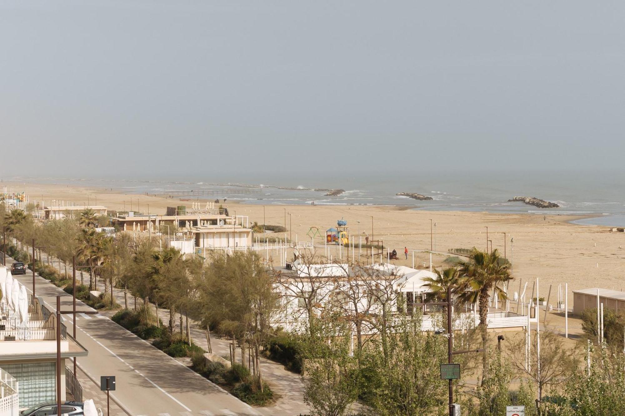 Gabbiano Apartments Rimini Ngoại thất bức ảnh