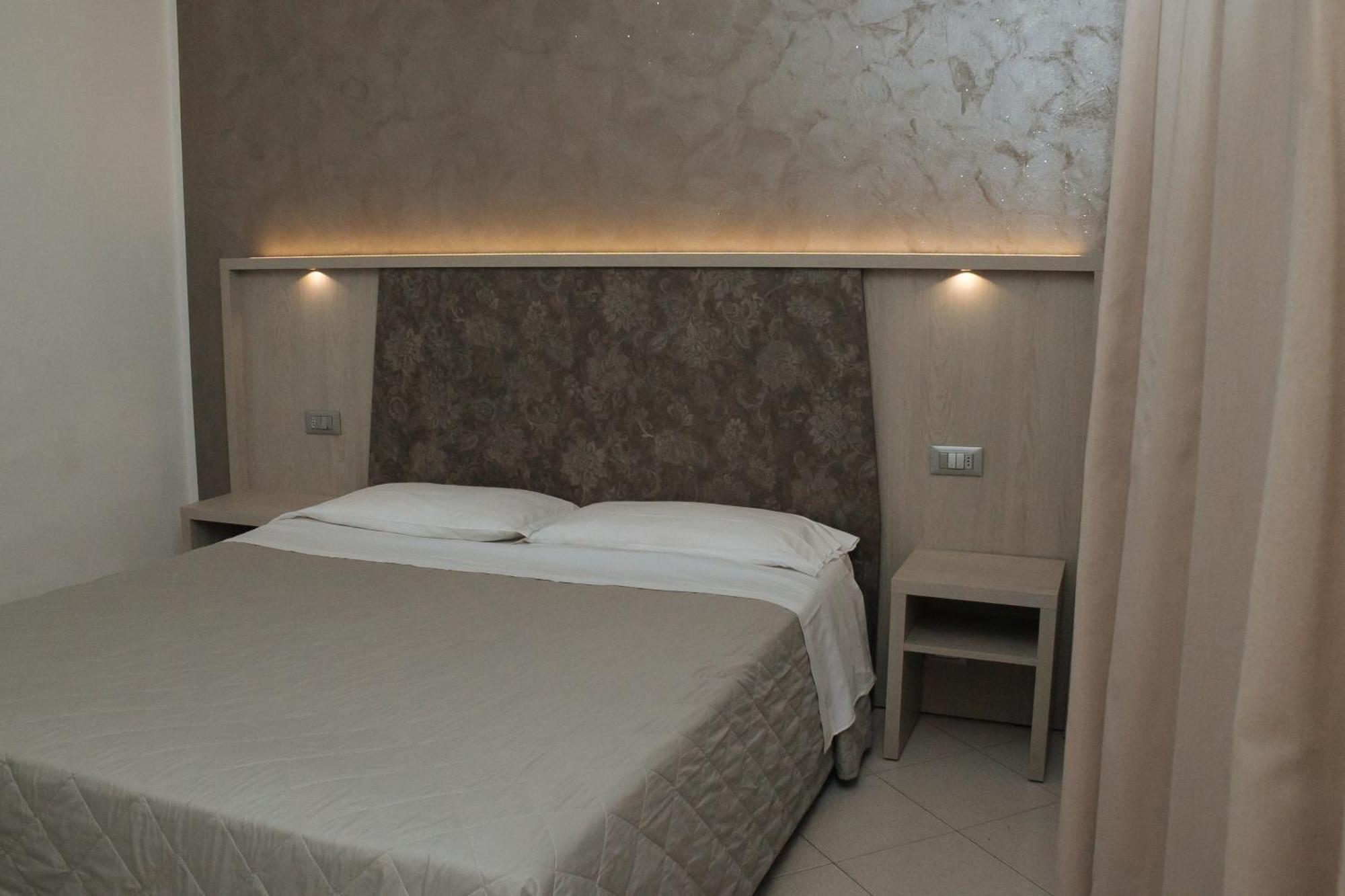 Gabbiano Apartments Rimini Ngoại thất bức ảnh